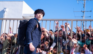  “ZOM 100”: Zombie đến rồi, nghỉ việc thôi! của Akaso Eiji - phim tấu hài, chữa lành