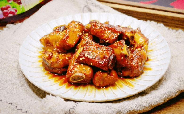 sườn om chua ngọt