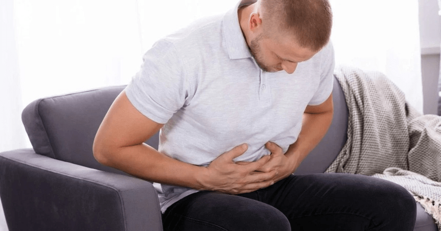 Có nên dùng cốc một tuần không rửa để uống nước