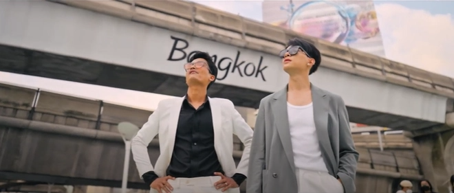 siêu lừa gặp siêu lầy