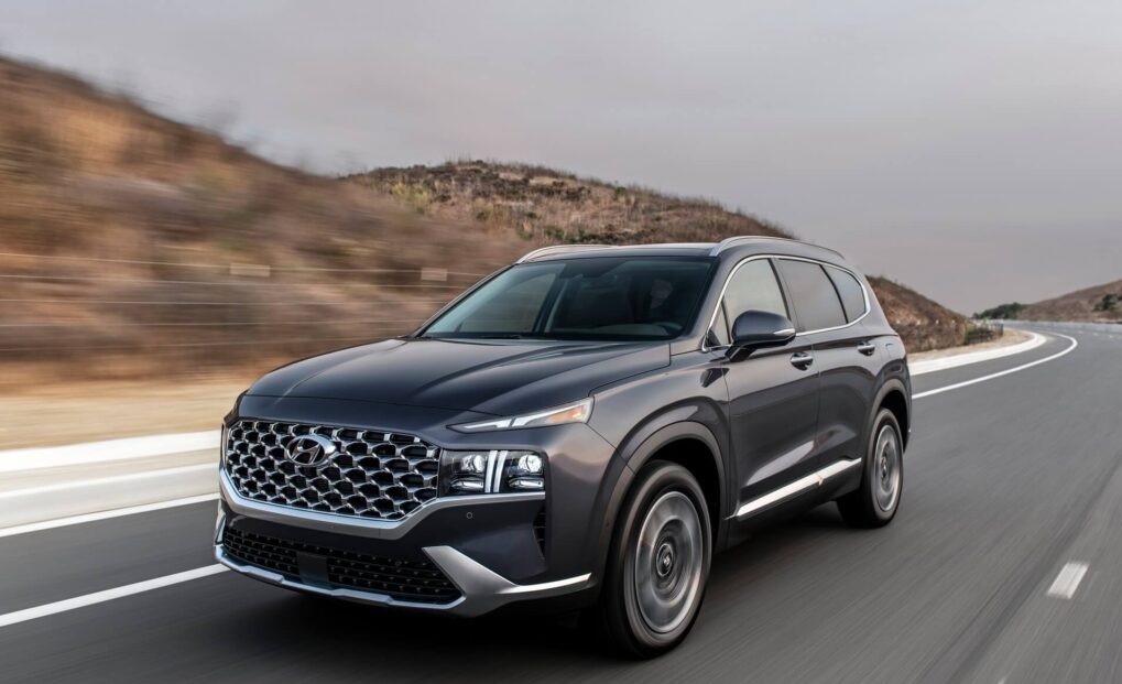 Top những mẫu xe đa dạng tiền tỷ chính hãng tại Việt Nam