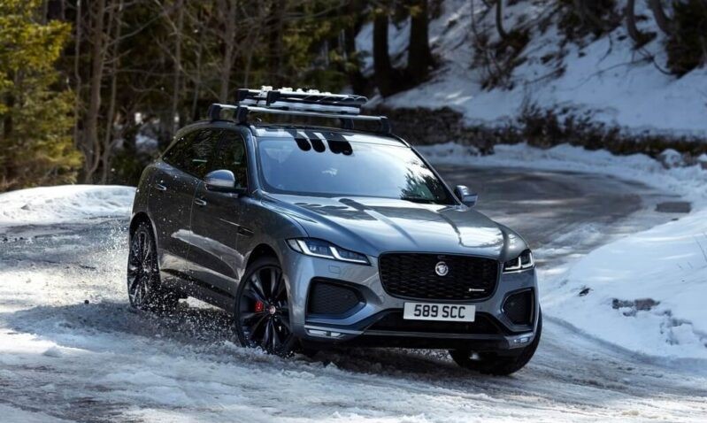 Top những mẫu xe đa dạng tiền tỷ chính hãng tại Việt Nam